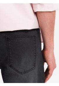 Ombre Clothing - Szorty męskie denimowe o klasycznym kroju – czarne V4. Kolor: czarny. Materiał: jeans, elastan, skóra, bawełna. Wzór: aplikacja. Sezon: lato. Styl: klasyczny #3