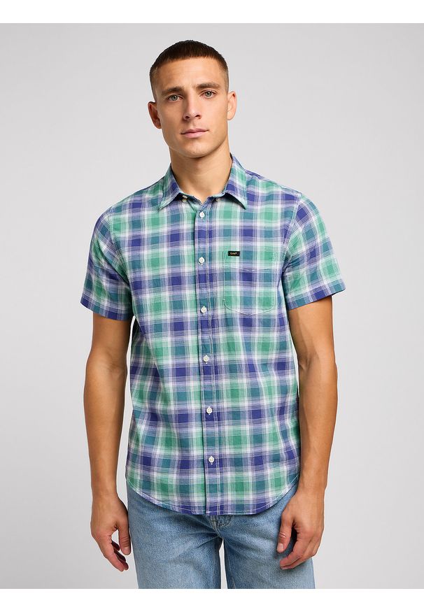 Lee - LEE MĘSKA KOSZULA LEE LEE BUTTON DOWN SS DANDY GREEN 112349961. Typ kołnierza: button down