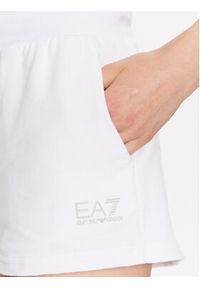 EA7 Emporio Armani Szorty sportowe 3RTS59 TJCQZ 1100 Biały Regular Fit. Kolor: biały. Materiał: bawełna