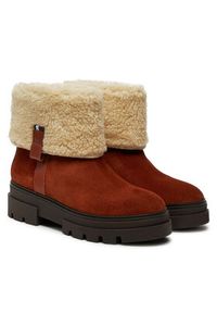 TOMMY HILFIGER - Tommy Hilfiger Botki Faux Fur Suede Roll-Down Boot FW0FW08158 Brązowy. Kolor: brązowy. Materiał: skóra, zamsz