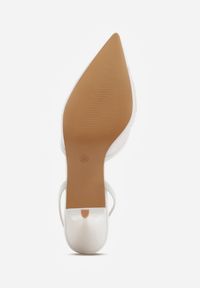 Renee - Białe Siateczkowe Czółenka na Szpilce z Haftami i Perełkami Branira. Okazja: na imprezę. Zapięcie: pasek. Kolor: biały. Wzór: haft. Obcas: na szpilce. Styl: elegancki #4