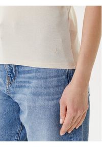 United Colors of Benetton - United Colors Of Benetton T-Shirt 3GA2E4230 Beżowy Regular Fit. Kolor: beżowy. Materiał: bawełna #5