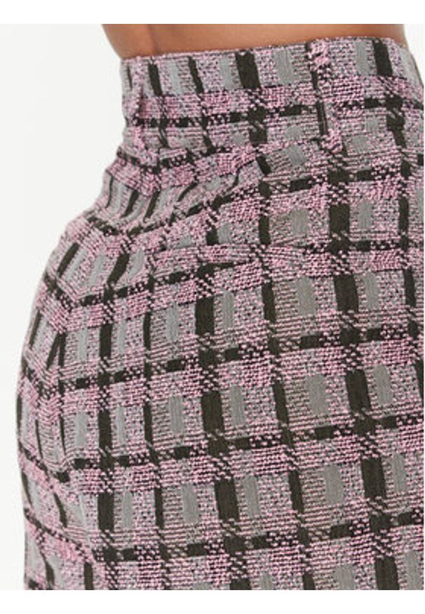 Custommade Szorty materiałowe Aliba 999475712 Różowy Regular Fit. Kolor: różowy. Materiał: bawełna