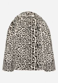 Born2be - Biała Kurtka Futerko w Panterkę z Kieszeniami Fidelis. Okazja: na co dzień. Kolor: biały. Materiał: futro. Wzór: motyw zwierzęcy. Styl: casual, elegancki #6