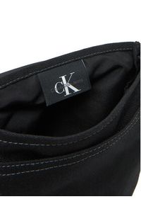Calvin Klein Jeans Saszetka Workwear Ut Flap Reporter 18 LV04G3025G Czarny. Kolor: czarny. Materiał: materiał #4