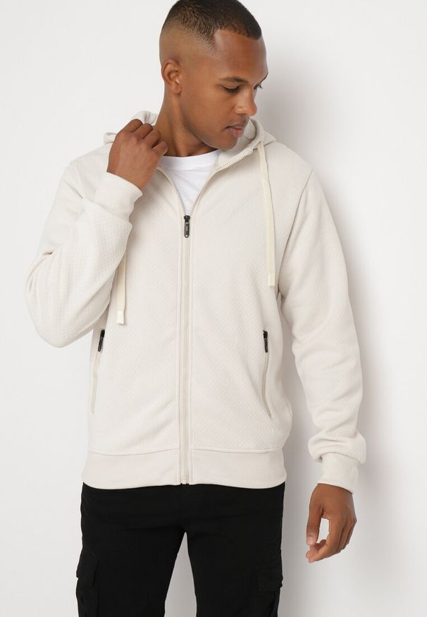 Born2be - Beżowa Rozpinana Bluza z Bawełną i Kapturem Corilena. Okazja: na co dzień. Typ kołnierza: kaptur. Kolor: beżowy. Materiał: bawełna. Długość: długie. Styl: elegancki, casual