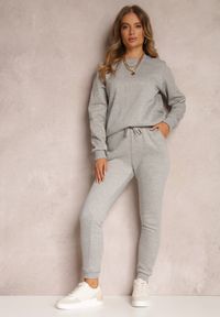 Renee - Szara Bluza Hullu. Okazja: na co dzień. Kolor: szary. Materiał: polar, dzianina, materiał. Długość rękawa: długi rękaw. Długość: długie. Wzór: gładki. Sezon: zima, jesień. Styl: klasyczny, casual #5