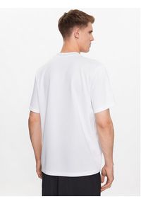 Adidas - adidas T-Shirt HY1285 Biały Loose Fit. Kolor: biały. Materiał: syntetyk #6