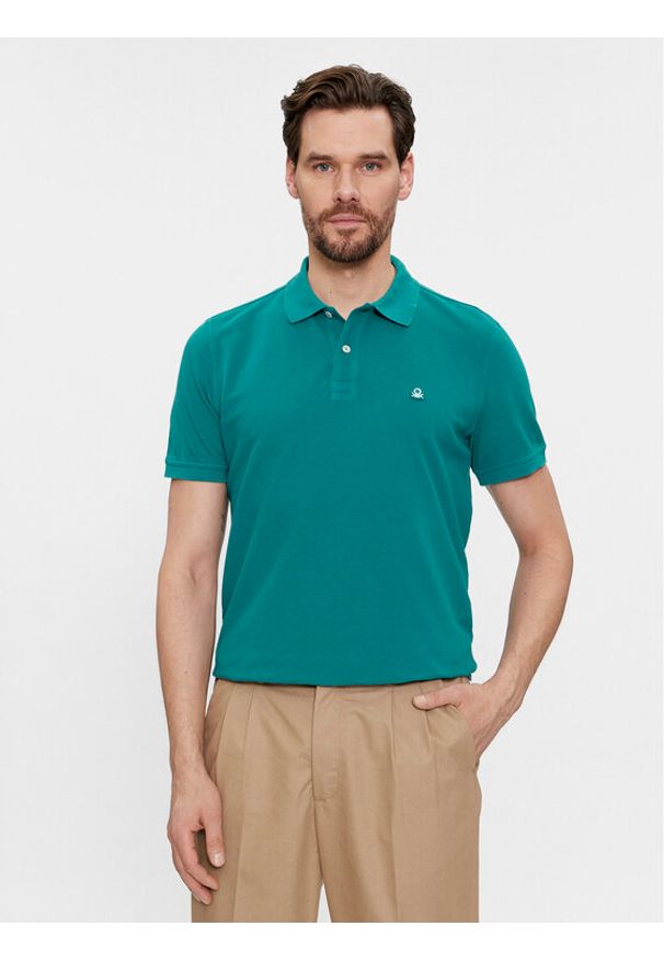 United Colors of Benetton - United Colors Of Benetton Polo 3089J3179 Zielony Regular Fit. Typ kołnierza: polo. Kolor: zielony. Materiał: bawełna