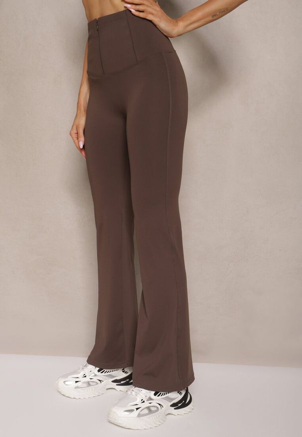 Renee - Brązowe Spodnie Dzwony High Waist Odavia. Okazja: na co dzień. Stan: podwyższony. Kolor: brązowy. Styl: casual, elegancki