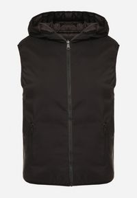 Born2be - Czarna Dwustronna Kamizelka z Kapturem Zdobiona Pikowanymi Przeszyciami Tuliona. Okazja: na spacer. Typ kołnierza: kaptur. Kolekcja: plus size. Kolor: czarny. Materiał: jeans. Wzór: aplikacja. Styl: elegancki #3