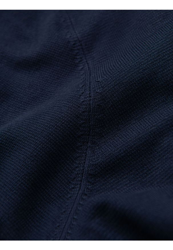 Ombre Clothing - Męska klasyczna dzianinowa koszulka ze ściągaczami– granatowa V1 OM-TSCT-0252 - XXL. Kolor: czarny. Materiał: dzianina. Wzór: gładki, ze splotem. Styl: klasyczny