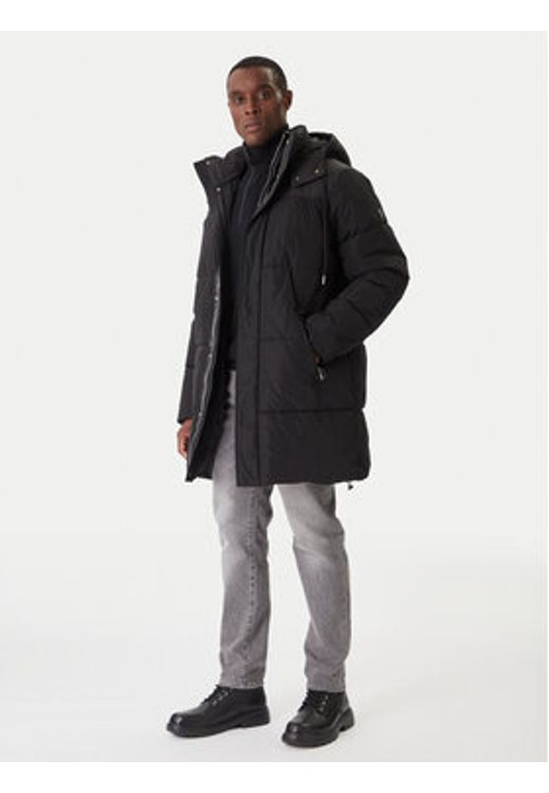 Karl Lagerfeld - KARL LAGERFELD Kurtka zimowa 455001 554501 Czarny Regular Fit. Typ kołnierza: dekolt w karo. Kolor: czarny. Materiał: syntetyk. Sezon: zima