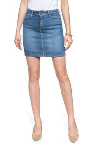 Lee - SPÓDNICA JEANSOWA LEE MID SKIRT SIMPLE FOCUS L38JLTZJ 112108227. Materiał: jeans