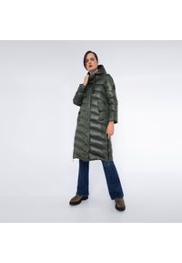 Wittchen - Damski płaszcz pikowany z nylonu długi zielono-czarny. Okazja: na co dzień, do pracy. Kolor: czarny, zielony, wielokolorowy. Materiał: nylon. Długość: długie. Wzór: aplikacja, geometria. Sezon: zima. Styl: casual, elegancki #3