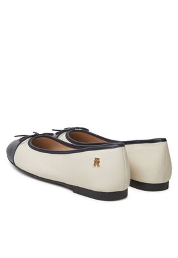 TOMMY HILFIGER - Tommy Hilfiger Baleriny Toe Cap Leather Ballerina FW0FW08759 Beżowy. Kolor: beżowy. Materiał: skóra