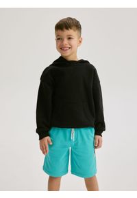 Reserved - Bawełniane szorty - miętowy. Kolor: miętowy. Materiał: bawełna. Wzór: gładki #1