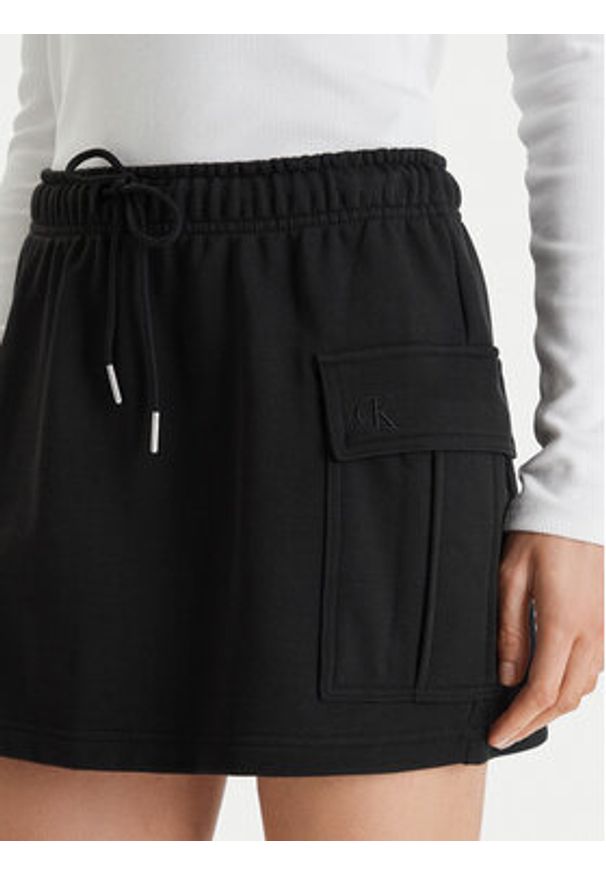 Calvin Klein Jeans Spódnica mini Monogram LV047B268G Czarny Regular Fit. Kolor: czarny. Materiał: bawełna