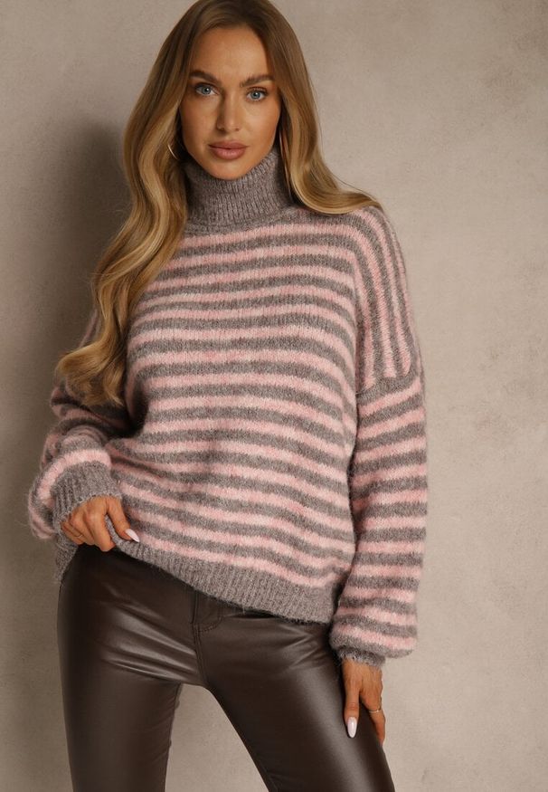 Renee - Szaro-Różowy Golf z Dodatkiem Wełny Ozdobiony Paskami Monarria. Okazja: na co dzień. Typ kołnierza: golf. Kolor: szary. Materiał: wełna. Wzór: aplikacja. Styl: casual, elegancki