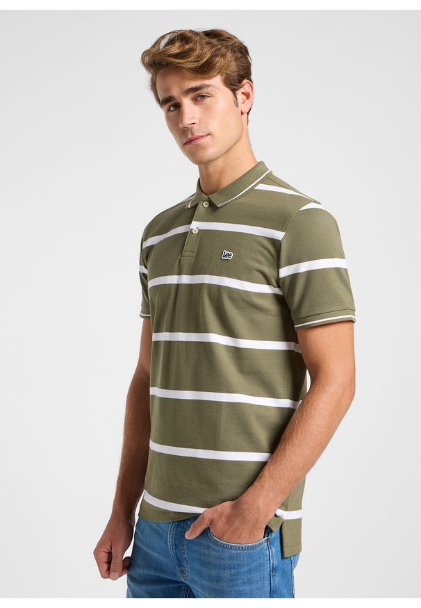 Lee - MESKA KOSZULKA LEE PIQUE POLO MERCANTILE GREEN STRIPE 112363858. Typ kołnierza: polo