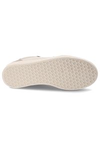 Sneakersy damskie S.Barski, sportowe ze skóry naturalnej wstawki zamszowe perforowana cholewka sznurowane lekka podeszwa casual, beżowe, LR61-7091. Okazja: na co dzień. Zapięcie: sznurówki. Kolor: beżowy. Materiał: skóra, zamsz. Szerokość cholewki: normalna. Sport: turystyka piesza #4