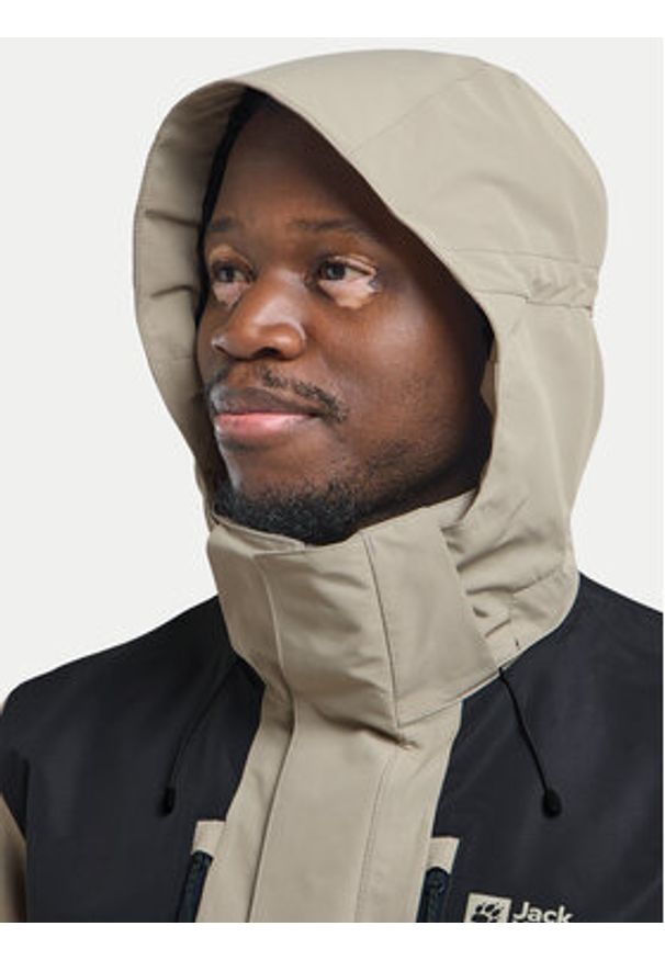 Jack Wolfskin Kurtka outdoor Jasper 2l 1108373 Szary Regular Fit. Kolor: szary. Materiał: syntetyk. Sport: outdoor