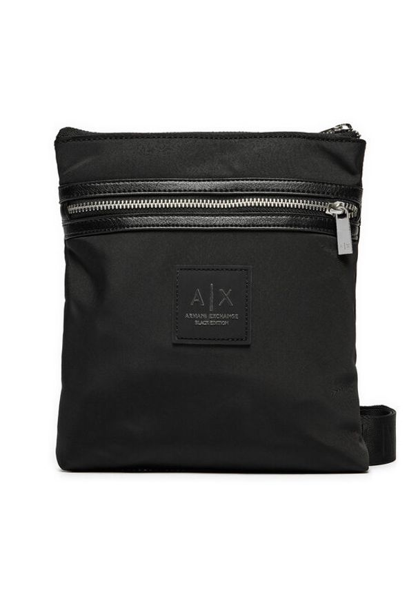 Armani Exchange Saszetka XM000107 AF10406 UC001 Czarny. Kolor: czarny. Materiał: materiał