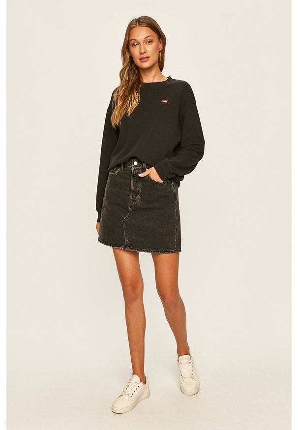 Levi's® - Levi's - Bluza. Okazja: na spotkanie biznesowe, na co dzień. Kolor: czarny. Długość rękawa: długi rękaw. Długość: długie. Wzór: aplikacja. Styl: casual, biznesowy