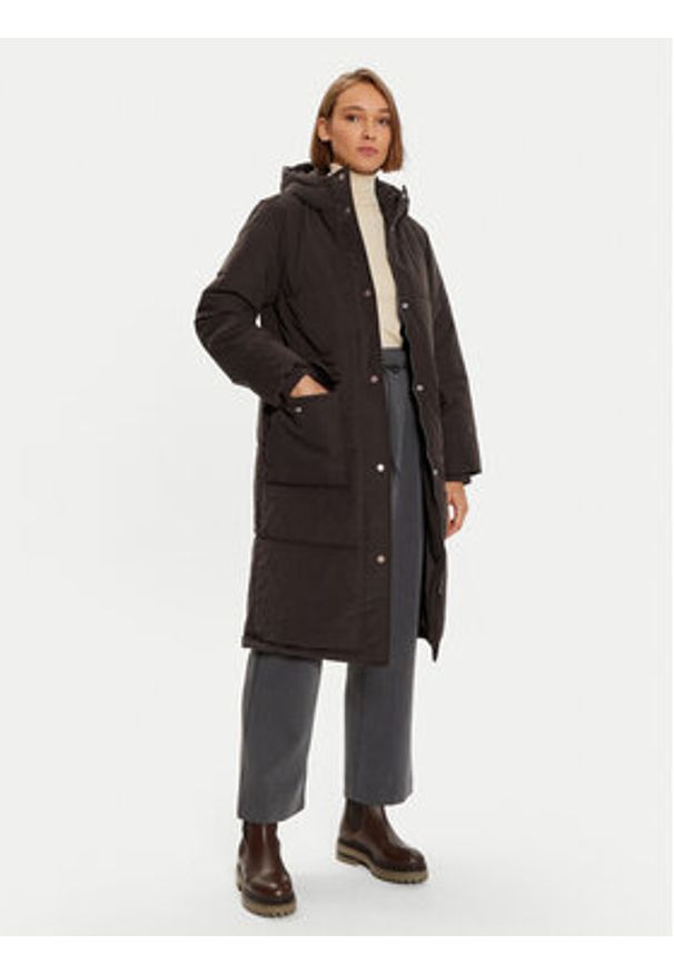 Wrangler Płaszcz zimowy 112358031 Brązowy Oversize. Kolor: brązowy. Materiał: syntetyk. Sezon: zima
