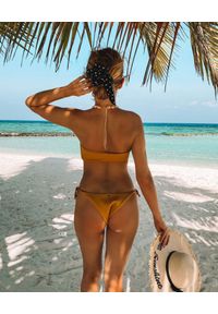 SUSAN SWIMWEAR - Dół od bikini Bow Sand. Stan: obniżony. Kolor: żółty. Materiał: tkanina, satyna #3