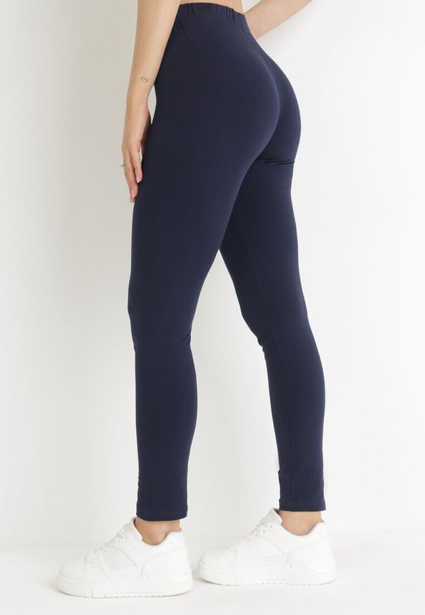Born2be - Granatowe Bawełniane Legginsy z Gumką w Pasie i Niskim Stanem Lexuna. Stan: obniżony. Kolor: niebieski. Materiał: bawełna. Styl: sportowy