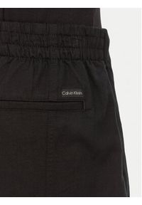 Calvin Klein Jeans Bermudy J20J225219 Czarny Relaxed Fit. Kolor: czarny. Materiał: bawełna #4