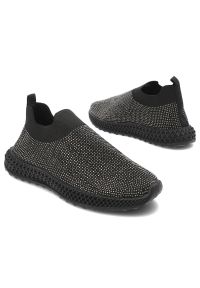 Czarne Półbuty S.Barski Modne Wsuwane Obuwie Damskie. Okazja: na co dzień. Zapięcie: bez zapięcia. Kolor: czarny. Materiał: materiał. Wzór: aplikacja. Styl: casual #2