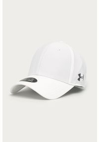 Under Armour - Czapka. Kolor: biały. Materiał: tkanina, poliester. Wzór: gładki #1