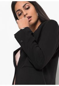 bonprix - Żakiet. Kolekcja: petite. Kolor: czarny. Długość: krótkie. Styl: elegancki #3