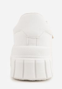 Renee - Białe Sneakersy VICES na Tłoczonej Podeszwie w Stylu Chunky Myninis. Okazja: na co dzień. Kolor: biały. Materiał: skóra, koronka. Obcas: na platformie #5