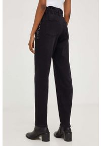 Answear Lab jeansy damskie high waist. Stan: podwyższony. Kolor: czarny. Styl: wakacyjny #4