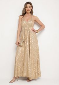 Born2be - Beżowa Sukienka z Wiskozy z Odkrytymi Plecami i Metalicznym Nadrukiem w Panterkę Linadea. Typ kołnierza: dekolt w serek. Kolor: beżowy. Materiał: wiskoza. Wzór: nadruk, motyw zwierzęcy. Typ sukienki: rozkloszowane #3