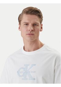 Calvin Klein Jeans T-Shirt LV04RF819G Biały Regular Fit. Kolor: biały. Materiał: bawełna #3