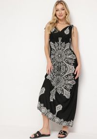 Born2be - Czarna Sukienka w Stylu Boho z Gumką w Pasie i Troczkami na Ramionach Aretava. Okazja: na co dzień. Typ kołnierza: dekolt w łódkę, dekolt w serek. Kolor: czarny. Typ sukienki: proste. Styl: boho #1