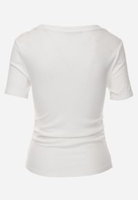 Renee - Biały T-shirt w Prążki z Marszczeniami po Bokach Nedala. Okazja: na co dzień. Kolor: biały. Wzór: prążki. Styl: casual, elegancki #3