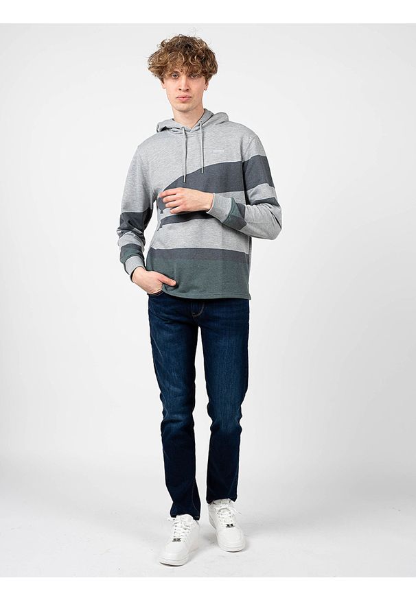 Pepe Jeans Bluza "Phelix" | PM582831 | Phelix | Mężczyzna | Szary. Okazja: na co dzień. Typ kołnierza: kaptur. Kolor: szary. Materiał: poliester, bawełna. Wzór: aplikacja, paski, nadruk. Styl: casual