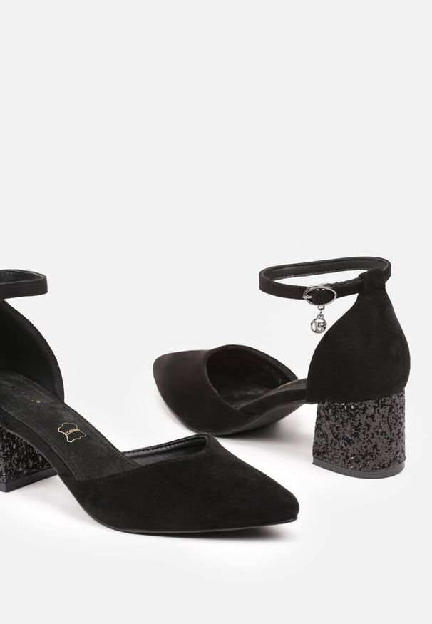 Renee - Czarne Czółenka Vices na Słupku ze Skórzaną Wkładką i Brokatowym Obcasem Lilria. Okazja: na co dzień, na ślub cywilny, na wesele. Zapięcie: pasek. Kolor: czarny. Materiał: skóra. Wzór: aplikacja. Obcas: na obcasie. Styl: casual, elegancki. Wysokość obcasa: średni