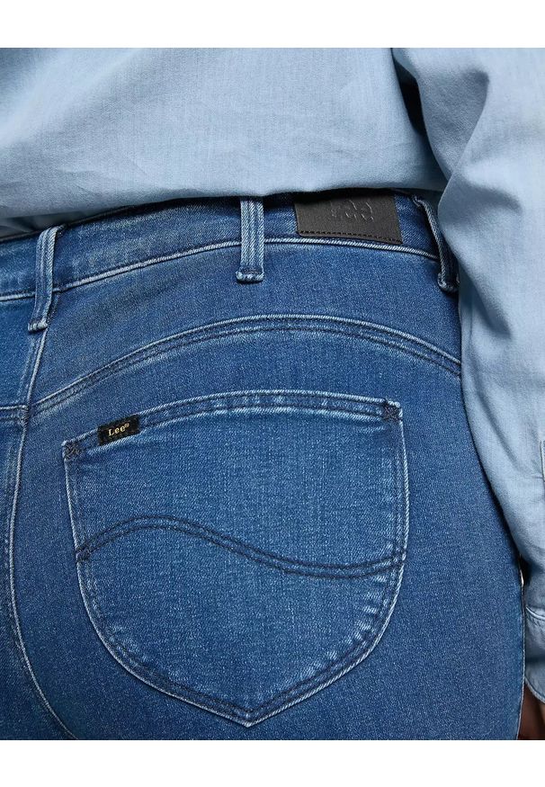 Lee - LEE CLASSIC STRAIGHT PLUS DAMSKIE SPODNIE JEANSOWE JEANSY MID EVITA L32JPVYW 112107649