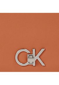 Calvin Klein Torebka Re-Lock Shoulder Bag Md K60K611057 Brązowy. Kolor: brązowy #7