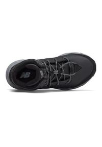 Buty do chodzenia dla dzieci New Balance 800. Wysokość cholewki: za kostkę. Kolor: czarny, wielokolorowy. Materiał: skóra, syntetyk, tkanina, materiał. Szerokość cholewki: normalna. Sport: turystyka piesza