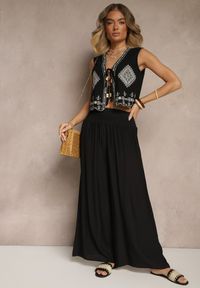 Renee - Czarne Spodnie z Wiskozą o Szerokim Kroju High Waist Orrana. Okazja: na co dzień. Stan: podwyższony. Kolor: czarny. Materiał: wiskoza. Styl: elegancki, casual