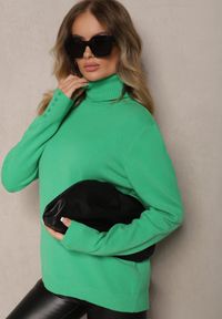 Renee - Zielony Pudełkowy Golf z Wiskozą Ozdobiony Guzikami przy Rękawach Tiarose. Okazja: na co dzień. Typ kołnierza: golf. Kolor: zielony. Materiał: wiskoza. Wzór: aplikacja. Styl: elegancki, casual #4