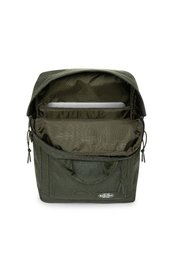Średni plecak z uchwytem na bidon Eastpak. Kolor: zielony. Styl: elegancki