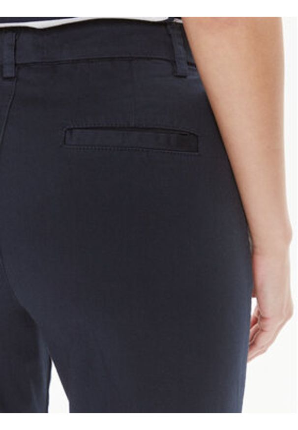 United Colors of Benetton - United Colors Of Benetton Chinosy 4GD7DF061 Granatowy Regular Fit. Kolor: niebieski. Materiał: bawełna